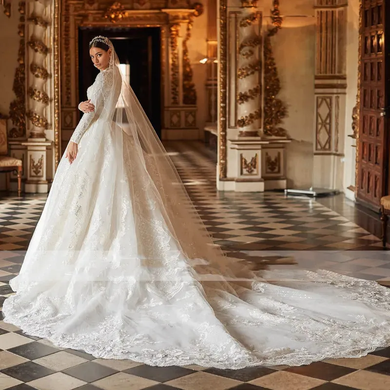 Gorgeous Appliques A-Line Chapel Train Ball Gown Muslim Wedding Elegant High Neck Bridal Gown