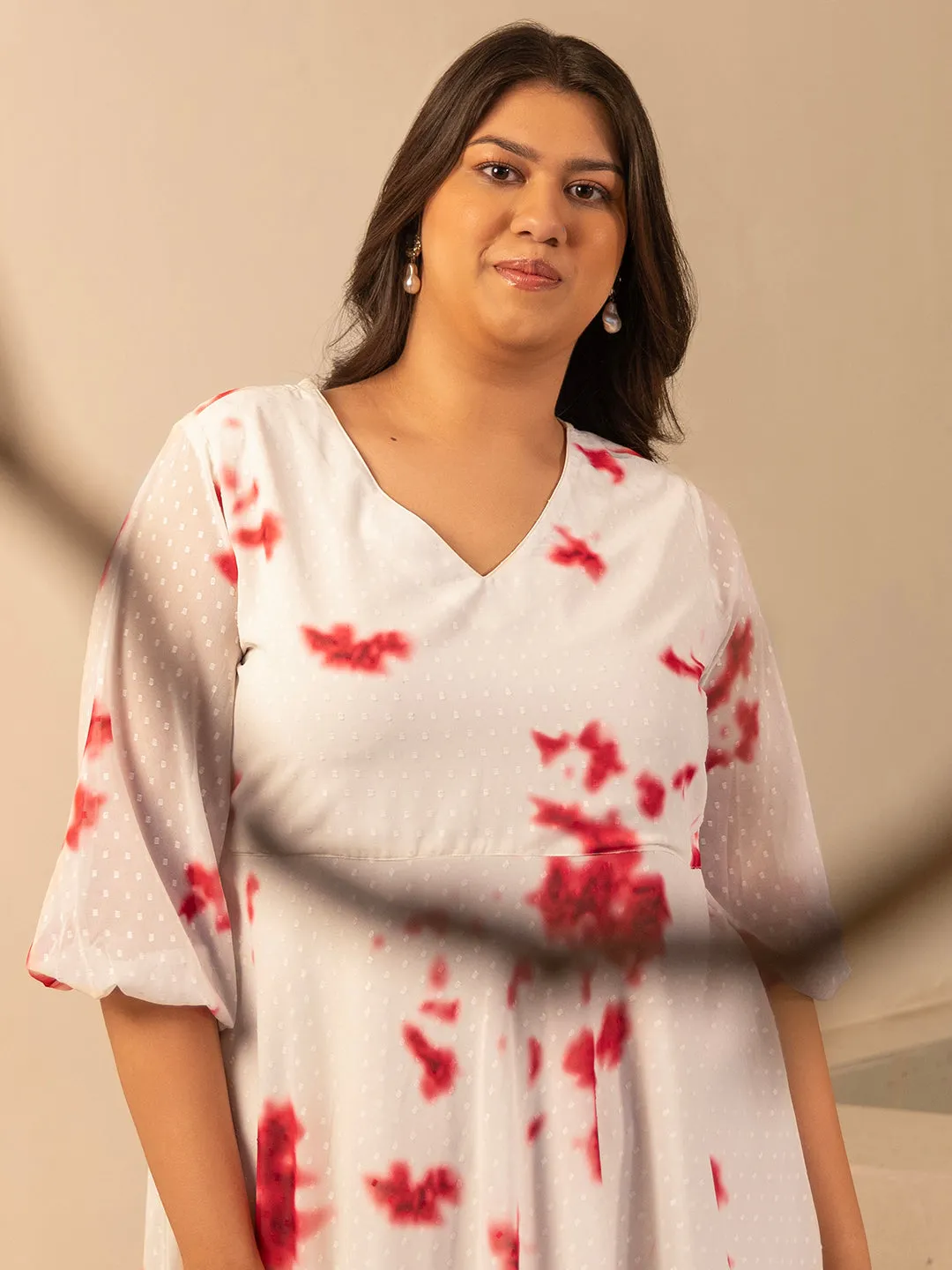 Plus Size Off White Dobby Georgette Tie & Dye Fit & Flare Dress