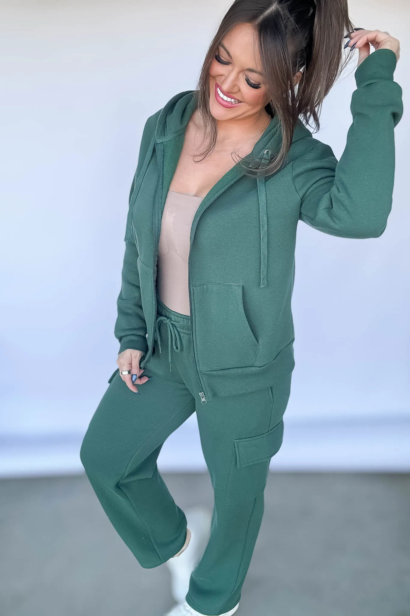 Straight Leg Hunter Green Fleece Cargo Sweatpants