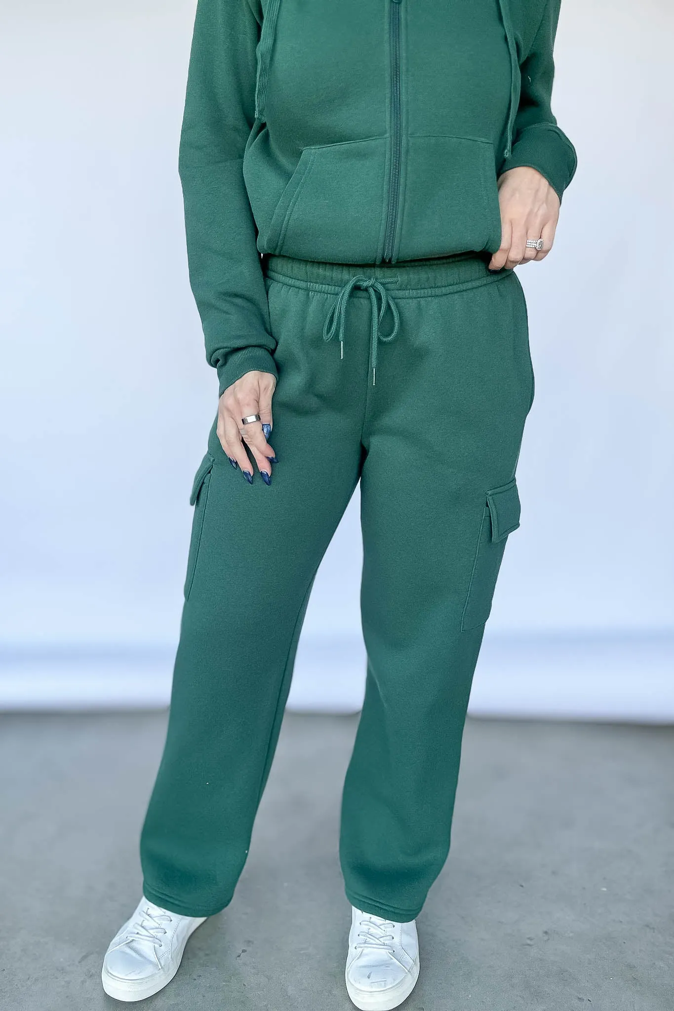 Straight Leg Hunter Green Fleece Cargo Sweatpants